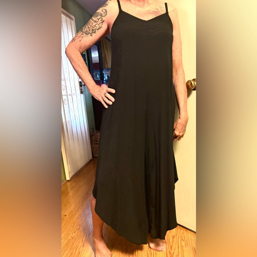 1. STATE BLACK JUMPSUIT * CLASSY * FLOWY * ASYMMETRICAL HEM * 100% RAYON - Picture 2 of 11